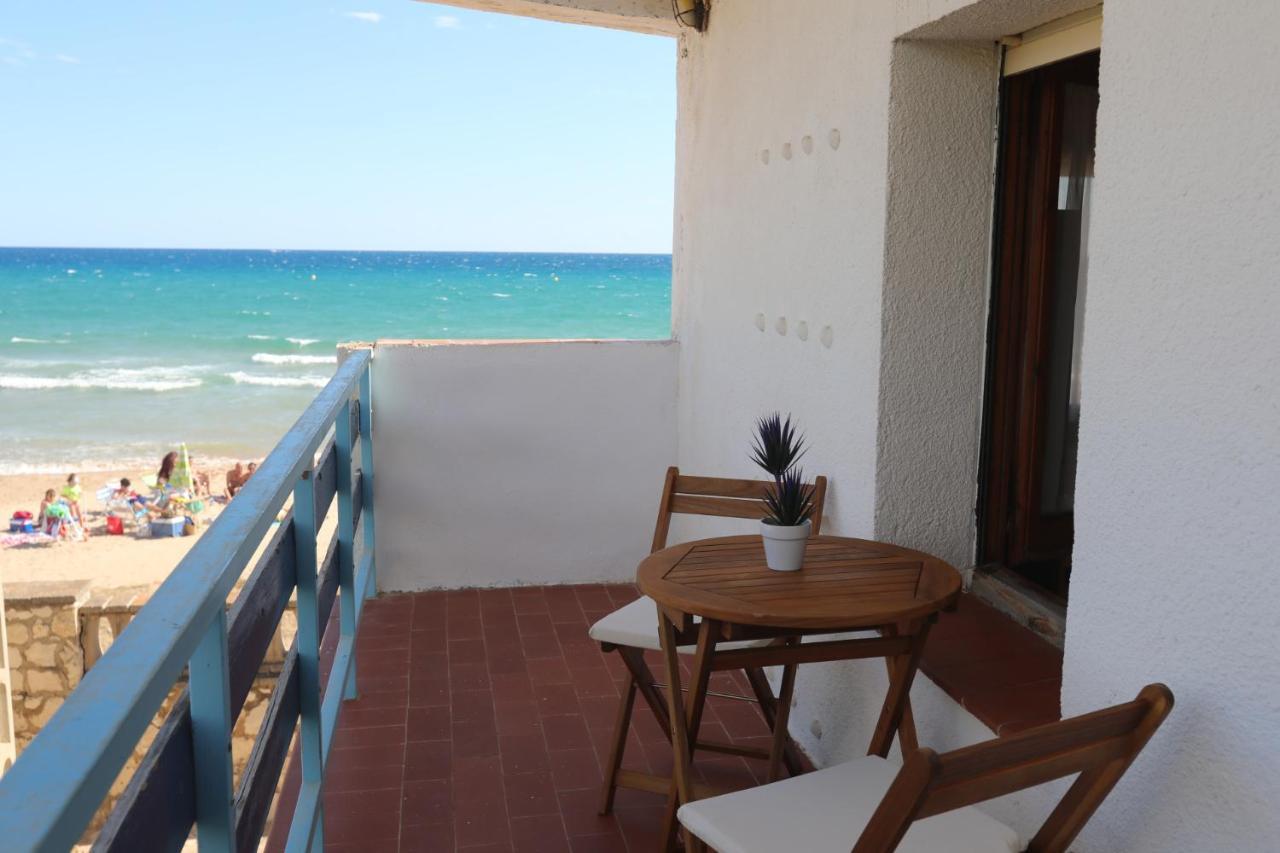 El Faro Apartaments Platja Llarga-Les Salines-Tgn Таррагона Экстерьер фото