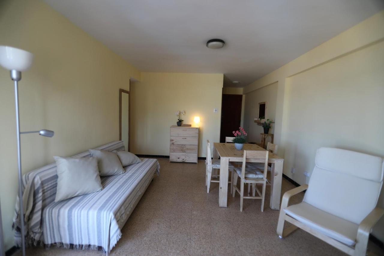 El Faro Apartaments Platja Llarga-Les Salines-Tgn Таррагона Экстерьер фото