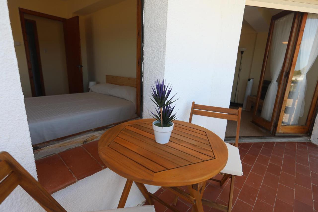 El Faro Apartaments Platja Llarga-Les Salines-Tgn Таррагона Экстерьер фото