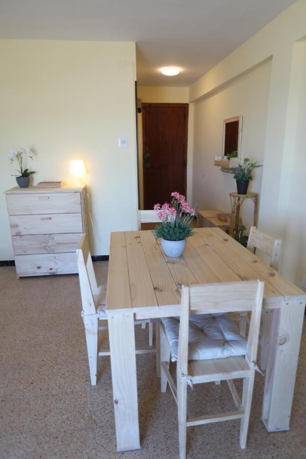 El Faro Apartaments Platja Llarga-Les Salines-Tgn Таррагона Экстерьер фото