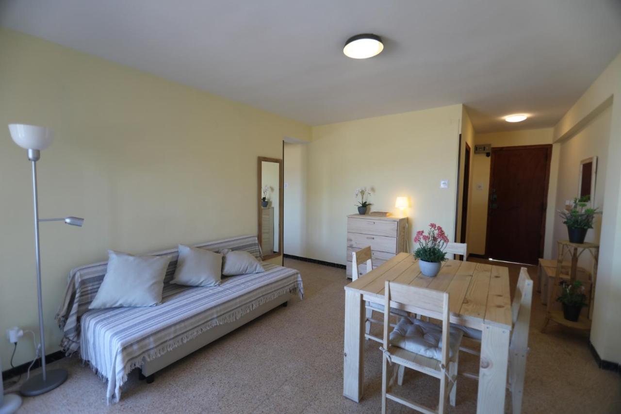 El Faro Apartaments Platja Llarga-Les Salines-Tgn Таррагона Экстерьер фото