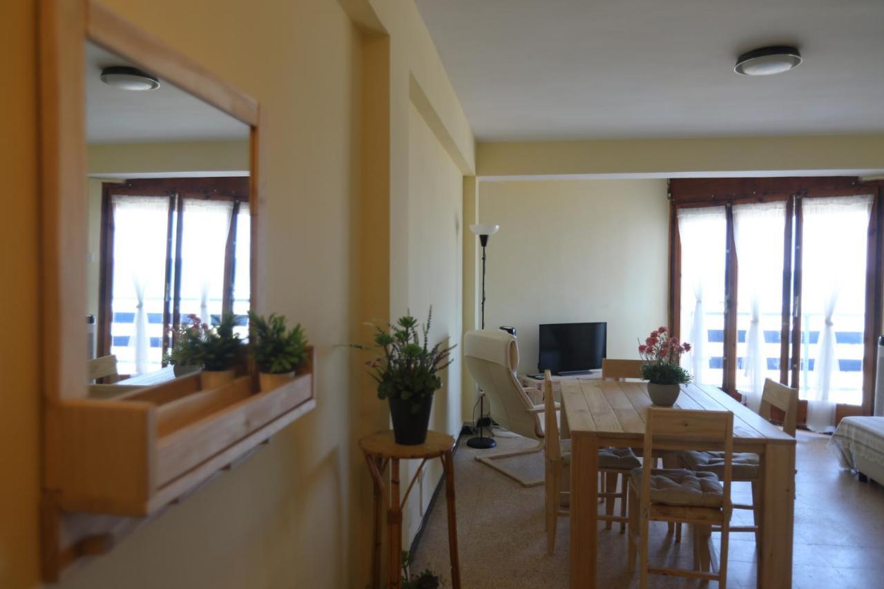 El Faro Apartaments Platja Llarga-Les Salines-Tgn Таррагона Экстерьер фото