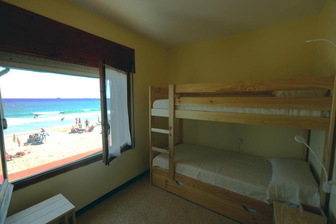 El Faro Apartaments Platja Llarga-Les Salines-Tgn Таррагона Экстерьер фото