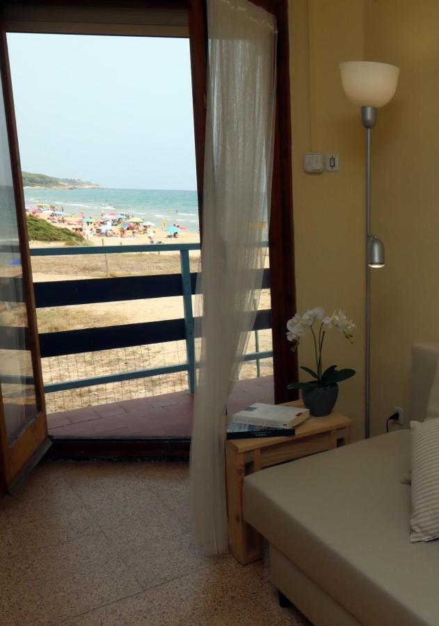 El Faro Apartaments Platja Llarga-Les Salines-Tgn Таррагона Экстерьер фото